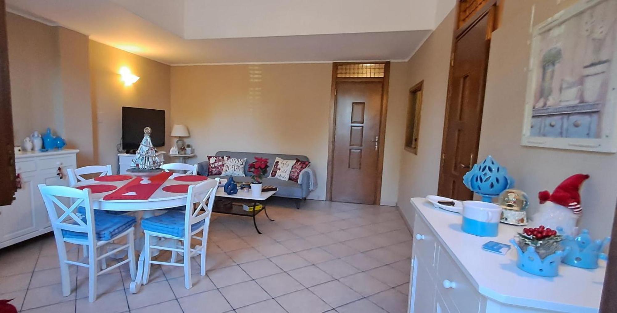 Holiday home Domus De Peppe